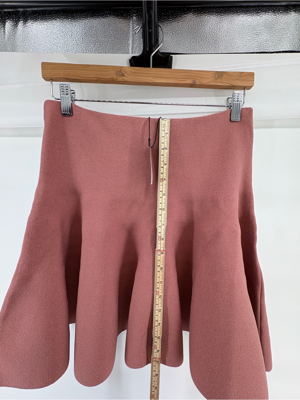 NWT Express Body Contour Sweater Knit Skater Skirt Dusty Rose XS Flare - Picture 2 of 5